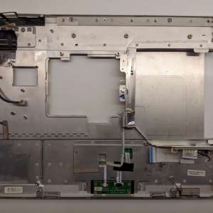 Fujitsu-Siemens Amilo M1450G felső fedél touchpaddal - 83-UK6510-01 2