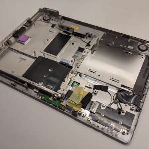 Fujitsu-Siemens Amilo Pa2510 felső fedél touchpaddal 2