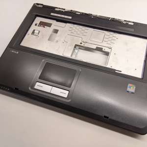 Fujitsu-Siemens Amilo Pi2540 felső fedél touchpaddal, hangszóróval 1
