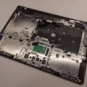 Fujitsu-Siemens Amilo Pro V3505 felső fedél touchpaddal 2