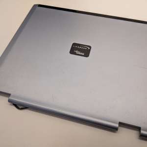 Fujitsu-Siemens Lifebook E8010D kijelző fedél 1